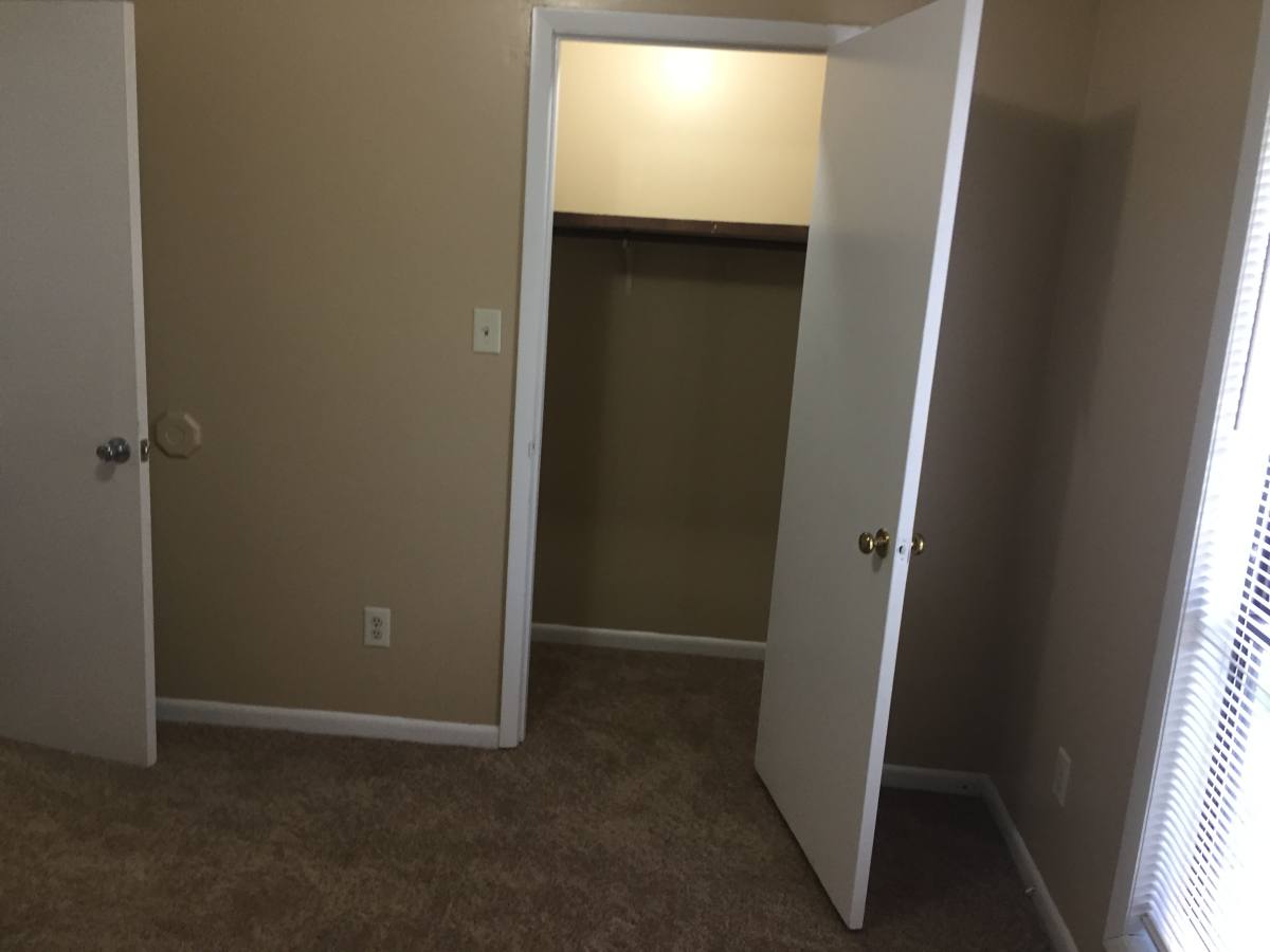 House for rent at 6448 Rockford Dr, Fayetteville, NC 28304