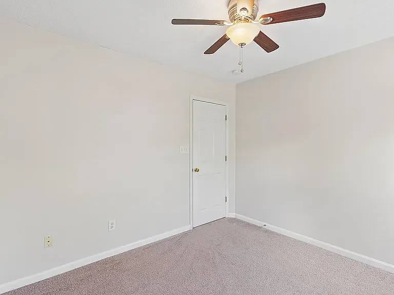 House for rent at 510 Homestead Park Dr, Apex, NC 27502