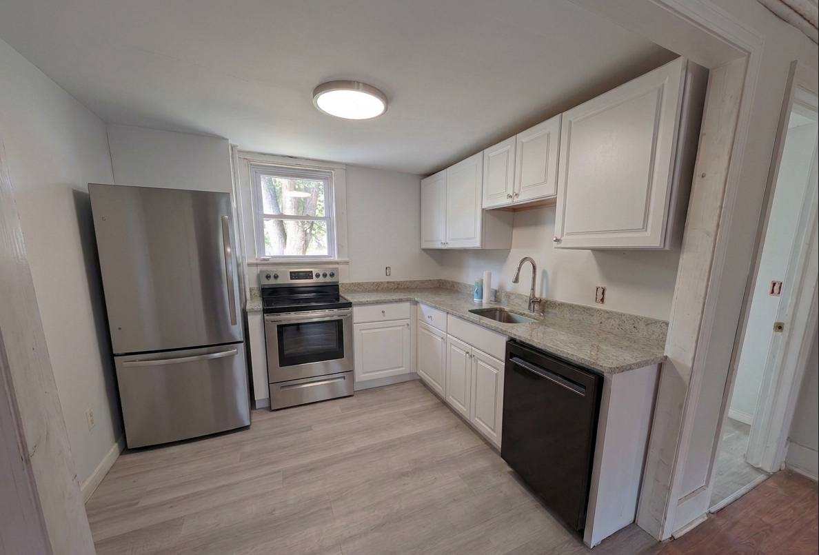 Apartment for rent at 58 Temple St #2, Nashua, NH 03060