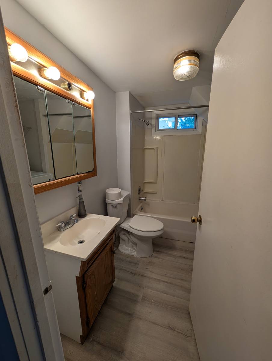 Apartment for rent at 58 Temple St #2, Nashua, NH 03060