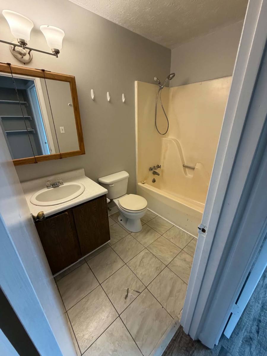 Apartment for rent at 163 Cemetery Rd #104, Williamsburg, KY 40769