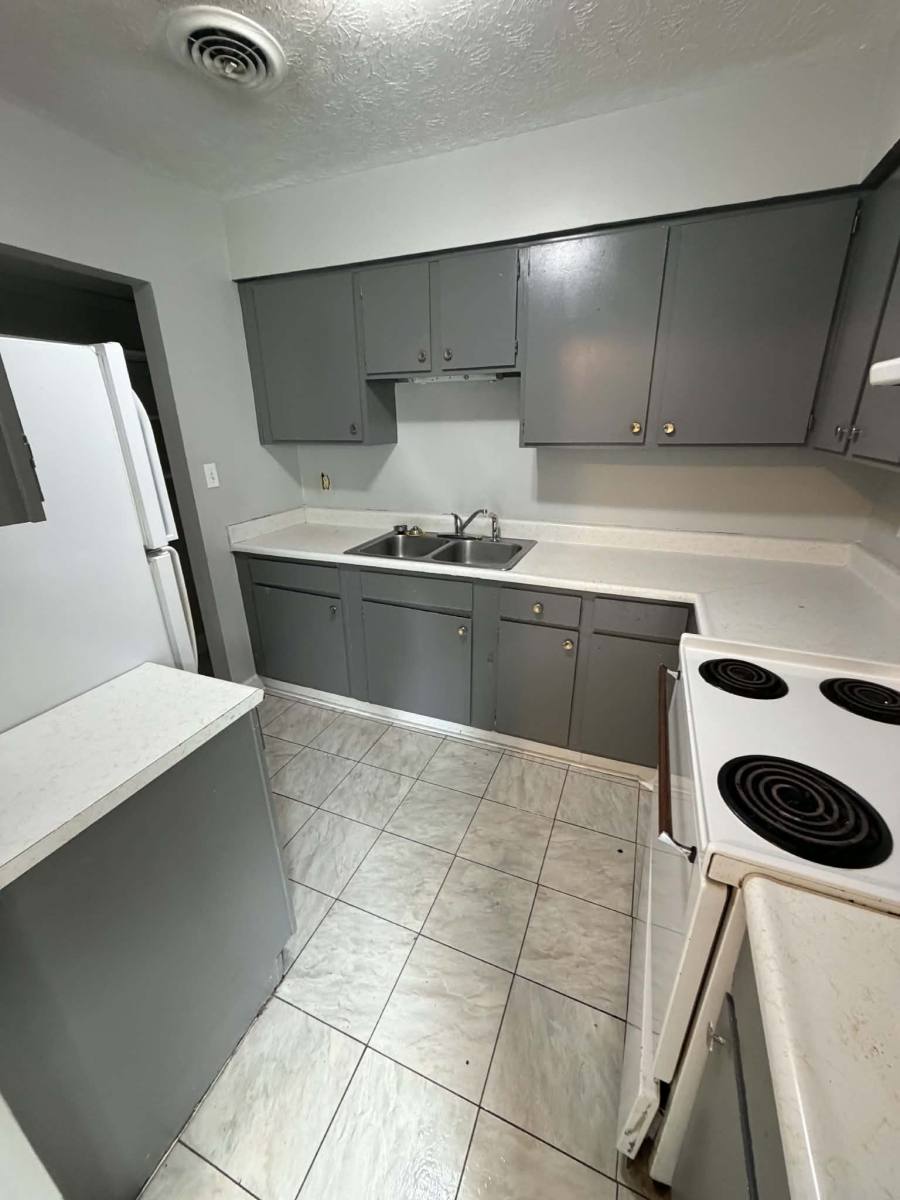 Apartment for rent at 163 Cemetery Rd #104, Williamsburg, KY 40769
