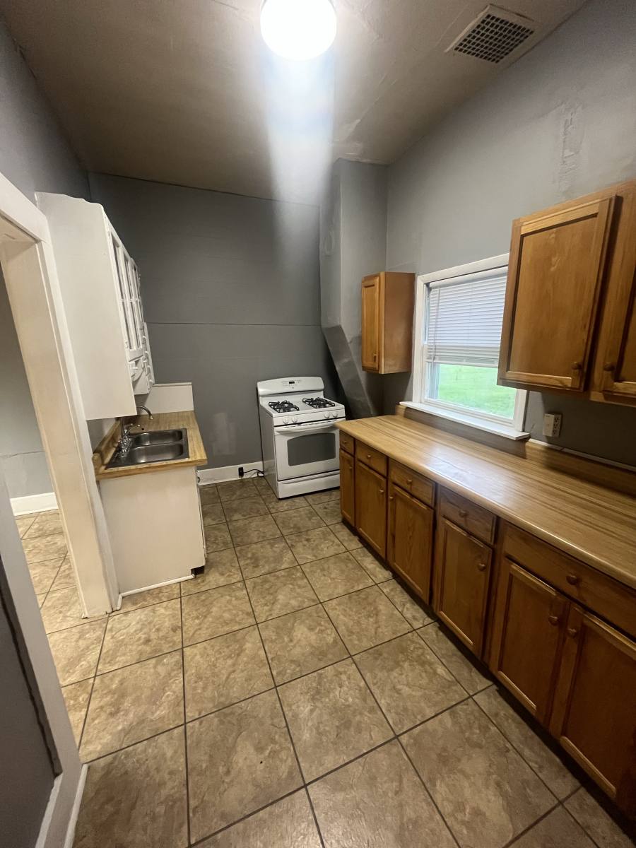 House for rent at 237 S E St, Tipton, IN 46072