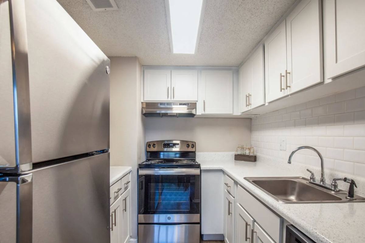 Apartment for rent at The Grove at Temple Terrace, 8740 Grove Terrace, Tampa, FL 33617