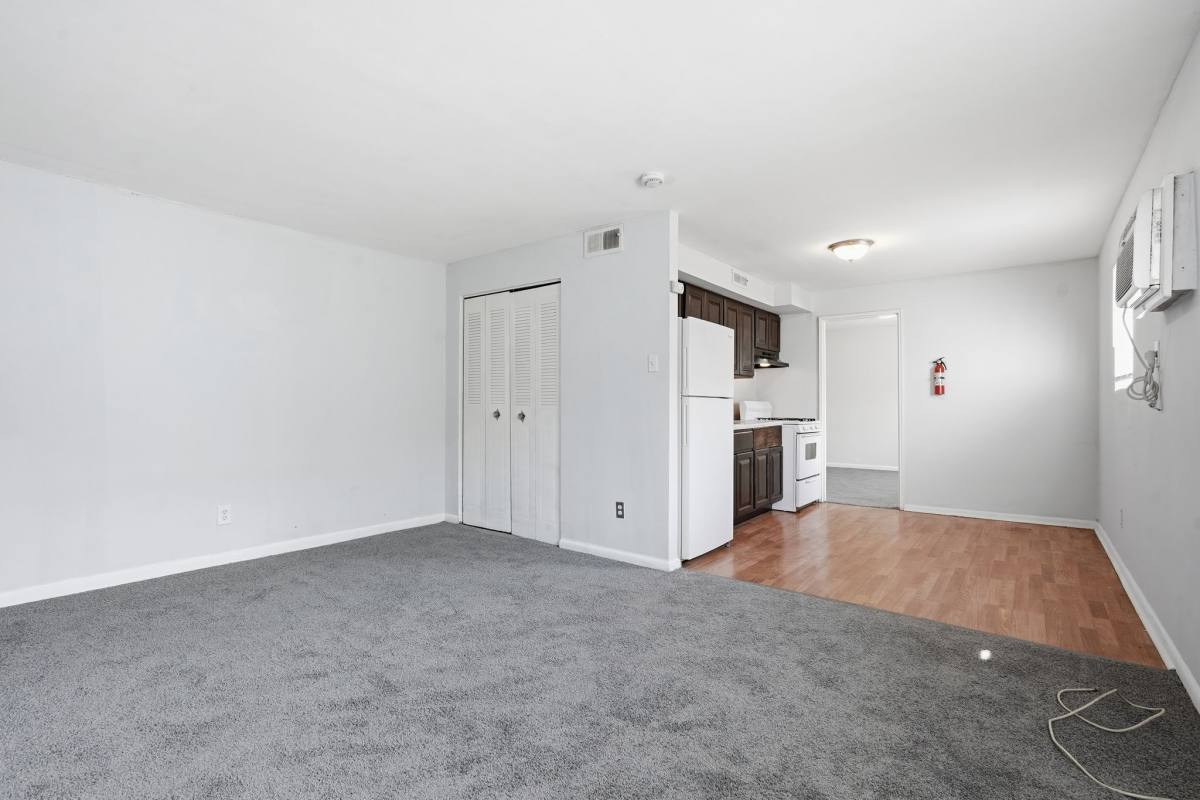 Apartment for rent at Palmyra Arms, 50 W Broad St, Palmyra, NJ 08065