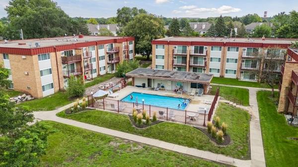 Apartment for rent at Boulder Court, 4150 Rahn Rd #9, Saint Paul, MN 55122
