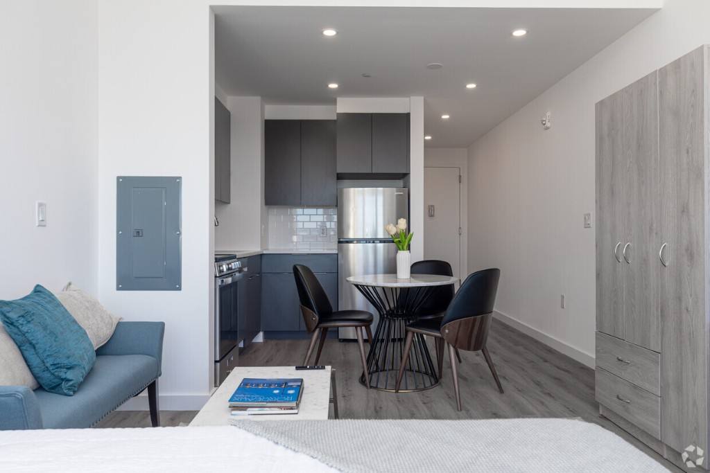 Apartment for rent at 28 Cottage St, Jersey City, NJ 07306