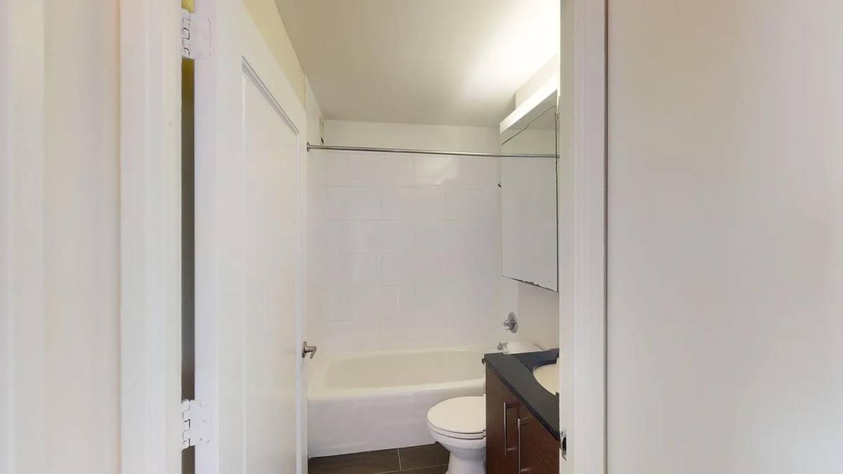 Apartment for rent at 330 E 38th St, New York, NY 10016