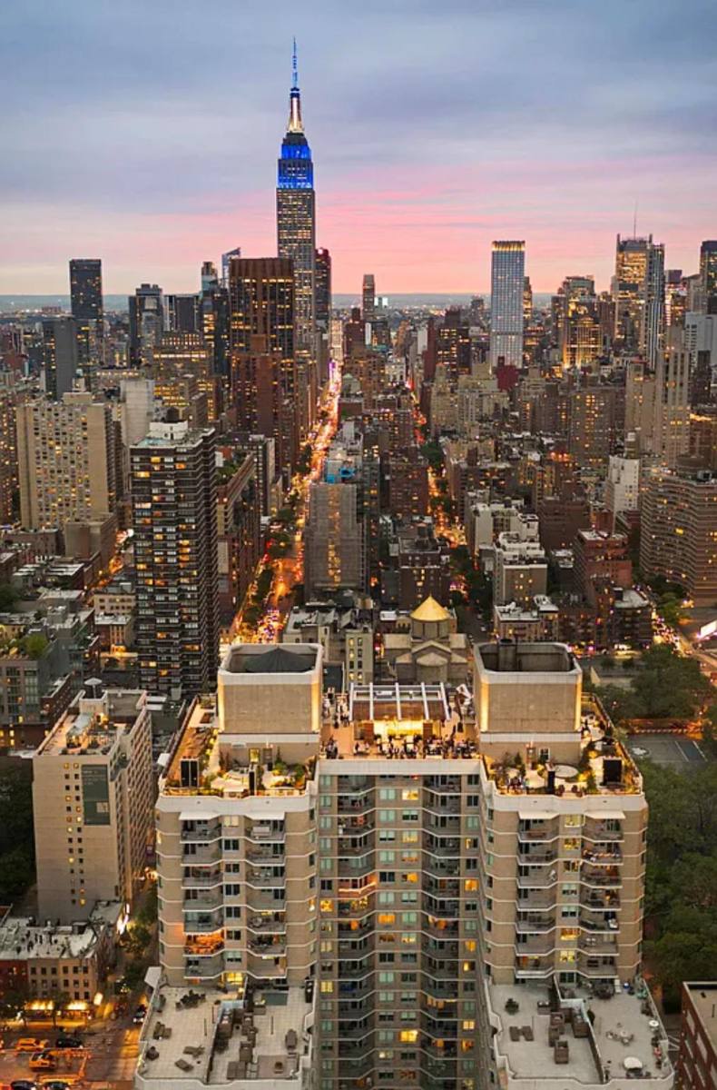 Apartment for rent at 330 E 38th St, New York, NY 10016