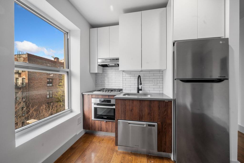 Apartment for rent at 629 E 5th St, New York, NY 10009