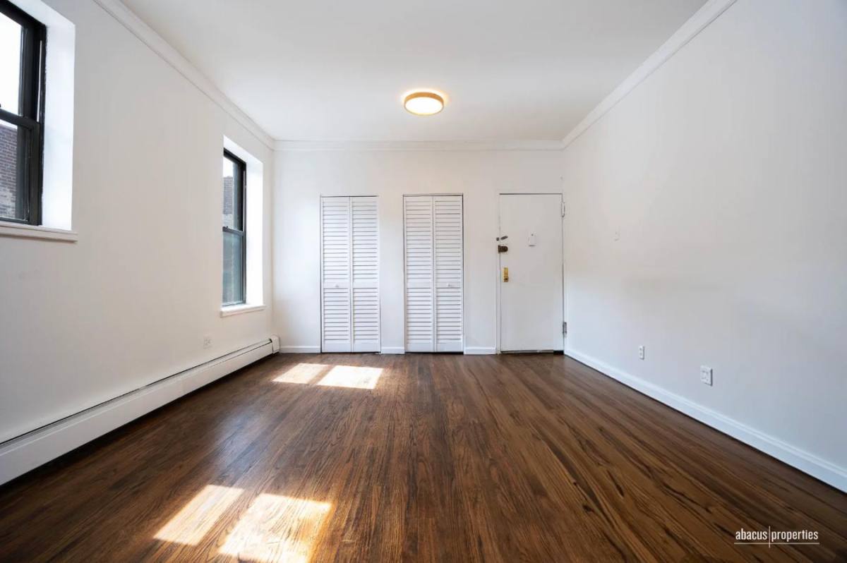 Apartment for rent at 2116 Dorchester Rd #4J, Brooklyn, NY 11226