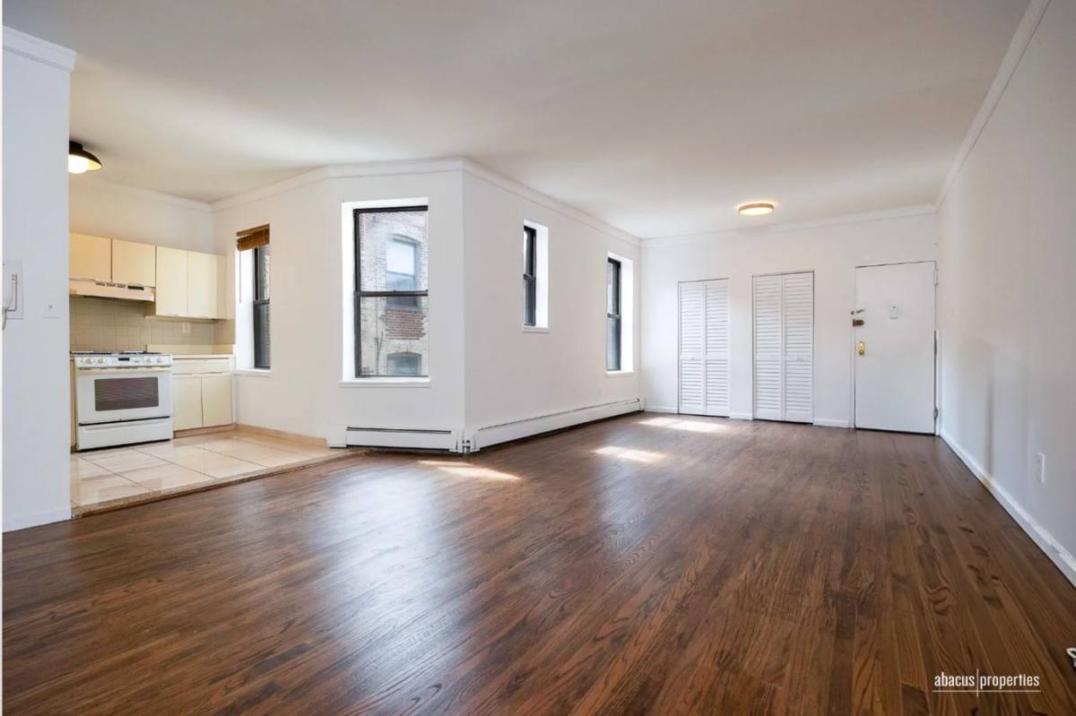 Apartment for rent at 2116 Dorchester Rd #4J, Brooklyn, NY 11226
