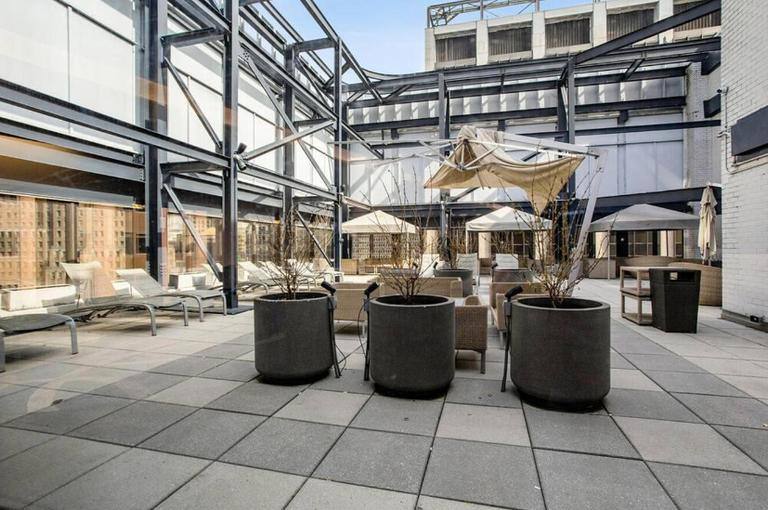 Apartment for rent at 75 Wall St #2024, New York, NY 10005