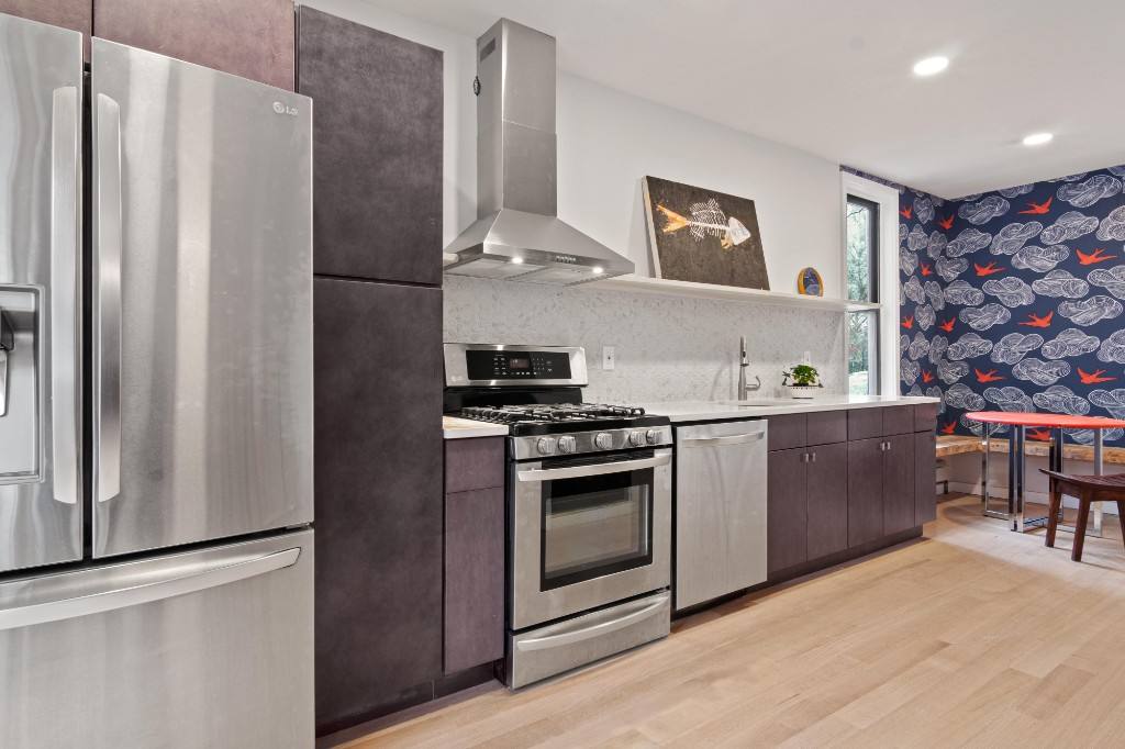 Townhouse for rent at 136 Adelphi St, Brooklyn, NY 11205
