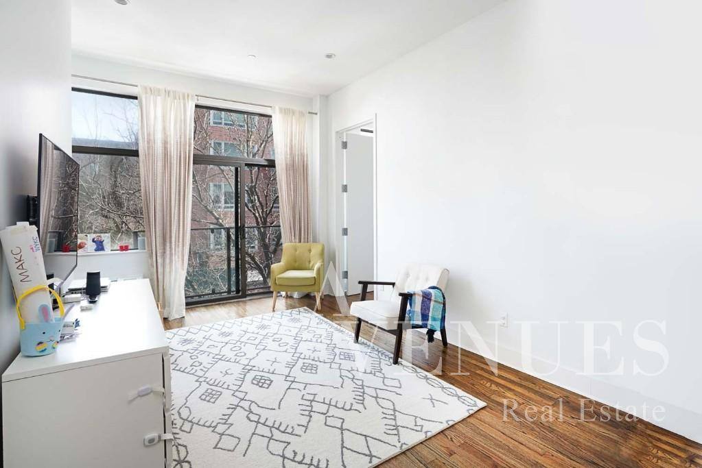 Apartment for rent at 230 E 124th St #3B, New York, NY 10035