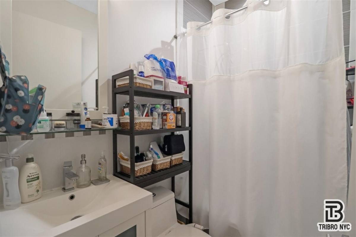 Apartment for rent at 34-62 10th St #3, Astoria, NY 11106