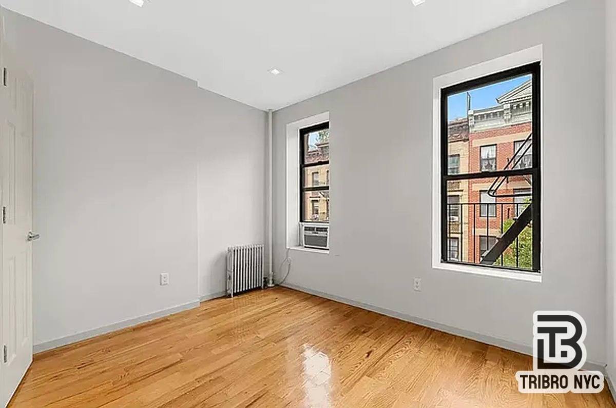 Apartment for rent at 406 W 48th St #4, New York, NY 10036