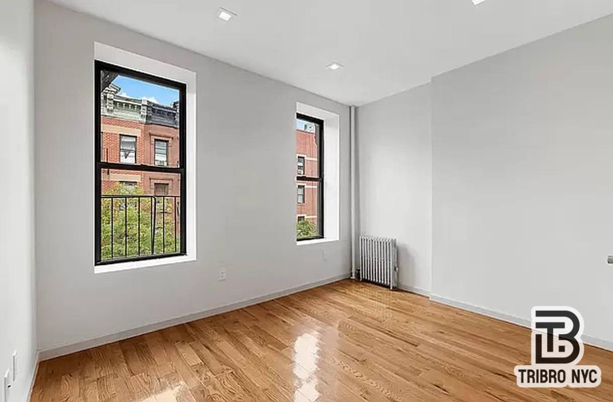 Apartment for rent at 406 W 48th St #4, New York, NY 10036