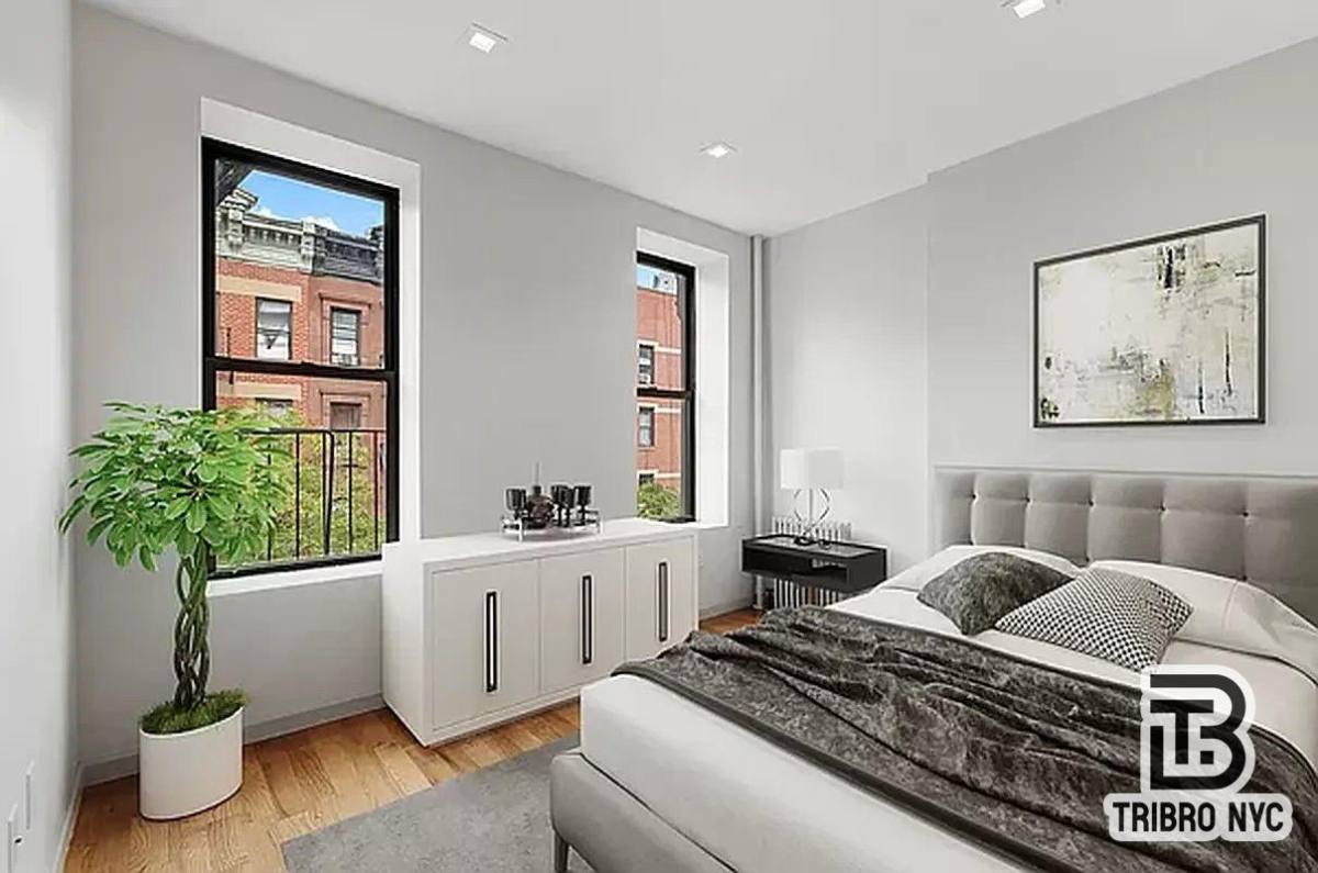 Apartment for rent at 406 W 48th St #4, New York, NY 10036