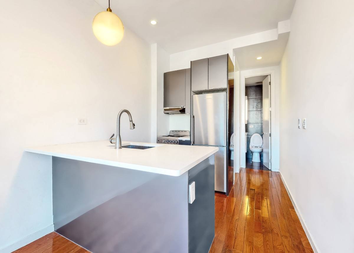 Townhouse for rent at 300 Lincoln Rd #2A, Brooklyn, NY 11225