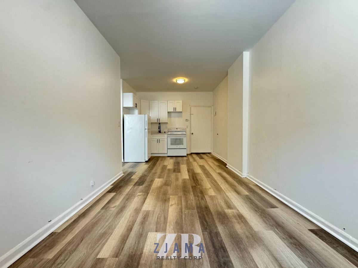 Apartment for rent at 824 McDonald Ave #2B, Brooklyn, NY 11218