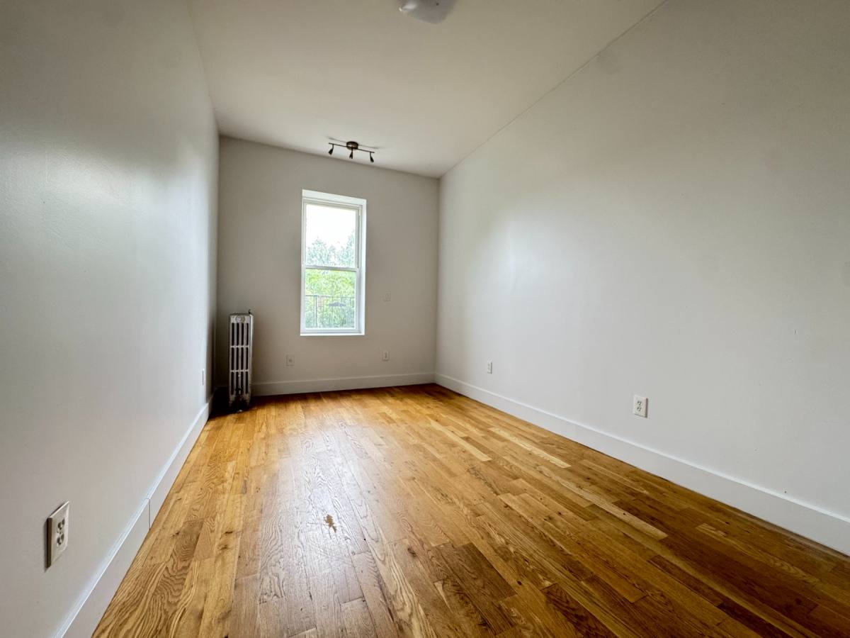 Apartment for rent at 286 19th St #3R, Brooklyn, NY 11215