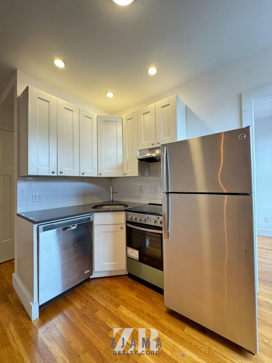 Apartment for rent at 369 Seventh Ave #4C, Brooklyn, NY 11215
