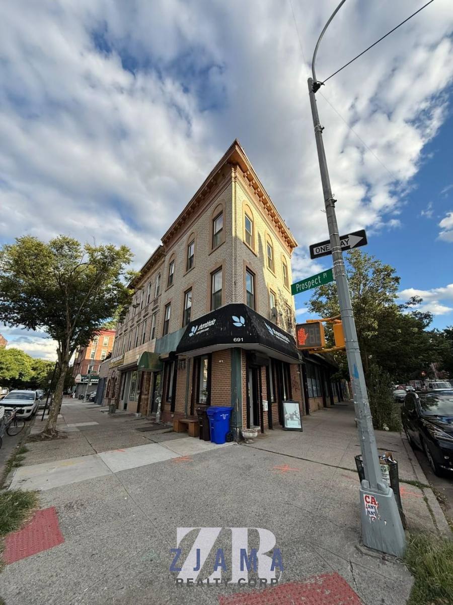 Apartment for rent at 396 Prospect Place #3, Brooklyn, NY 11238