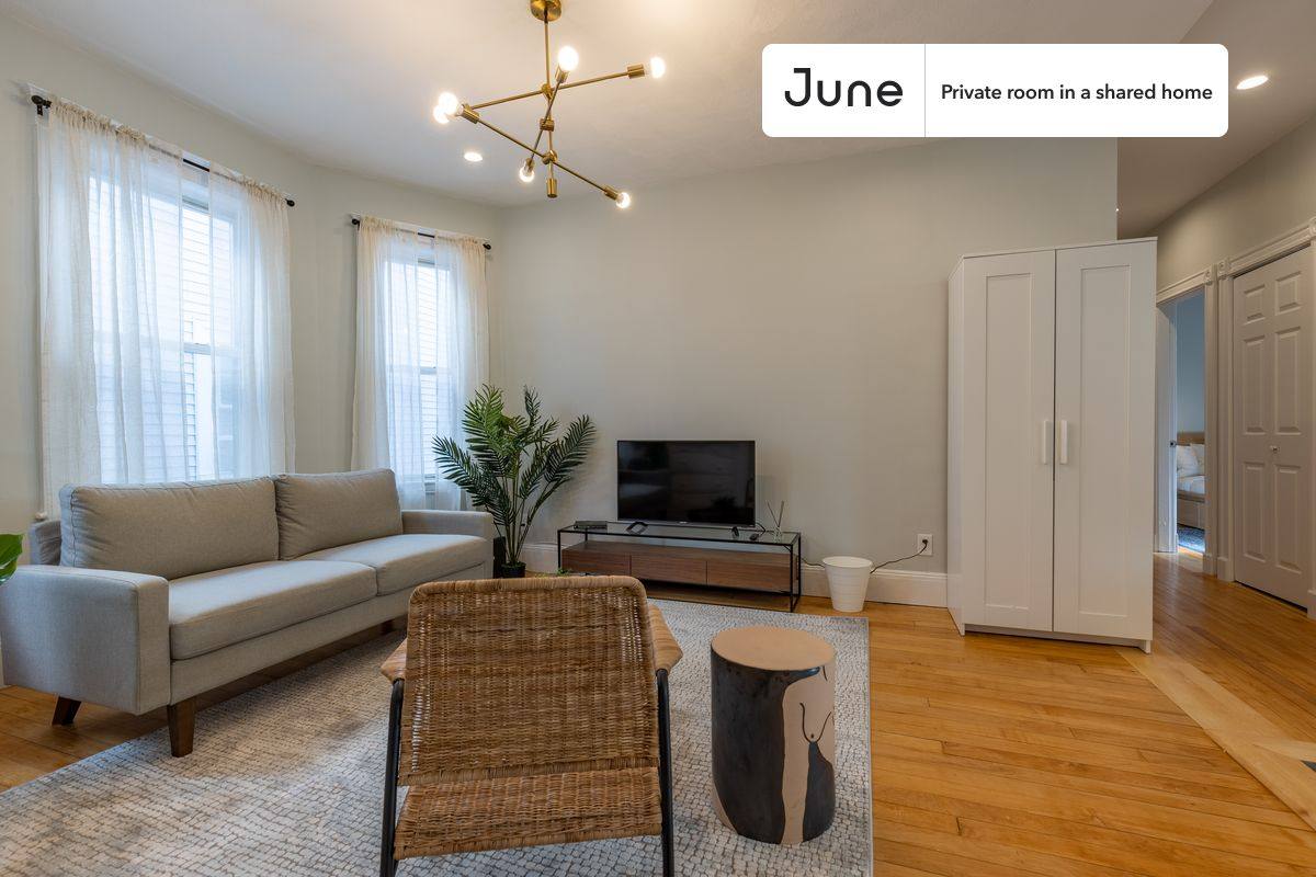 Apartment for rent at 57 Pleasant St, Dorchester, MA 02125