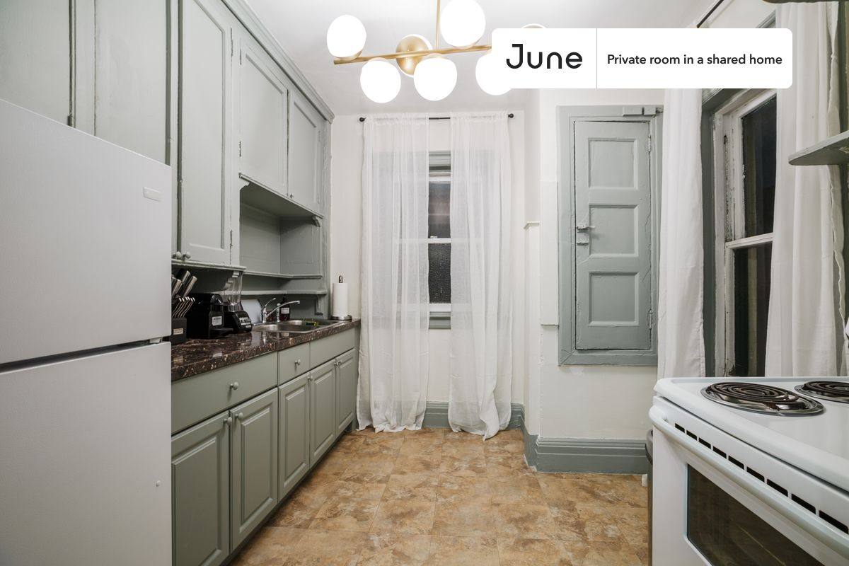 Apartment for rent at 400 W 20th St, New York, NY 10011