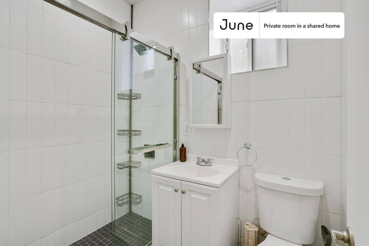 Apartment for rent at 252 Madison St, Brooklyn, NY 11216