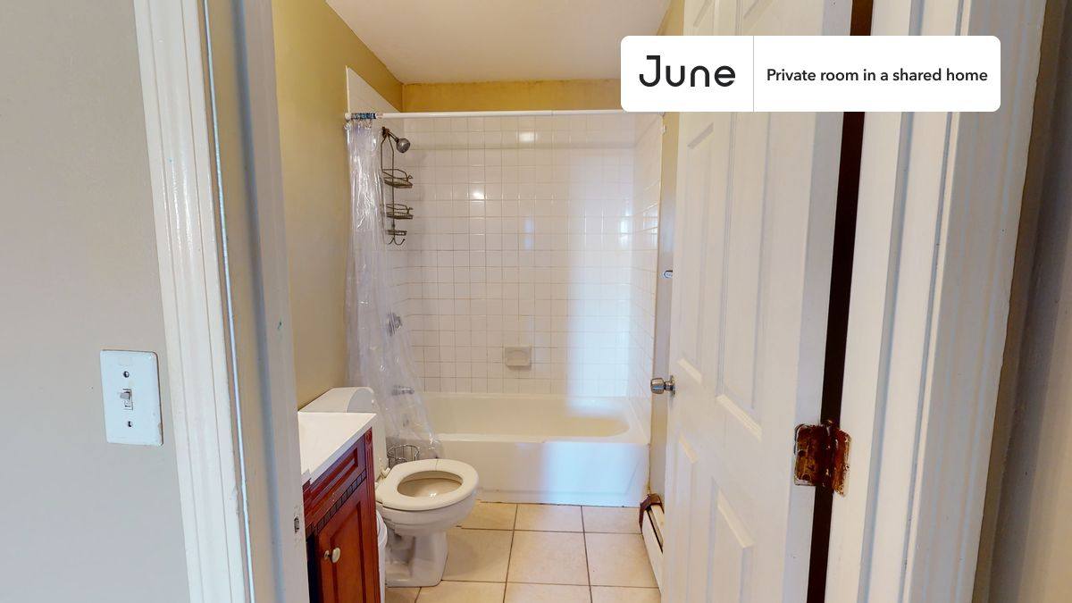 Apartment for rent at 19 Highgate St, Allston, MA 02134