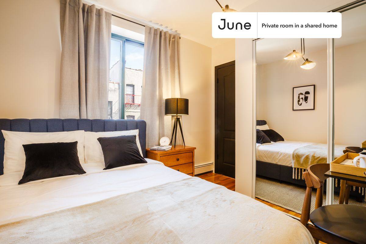 Apartment for rent at 375 E 10th St, New York, NY 10009