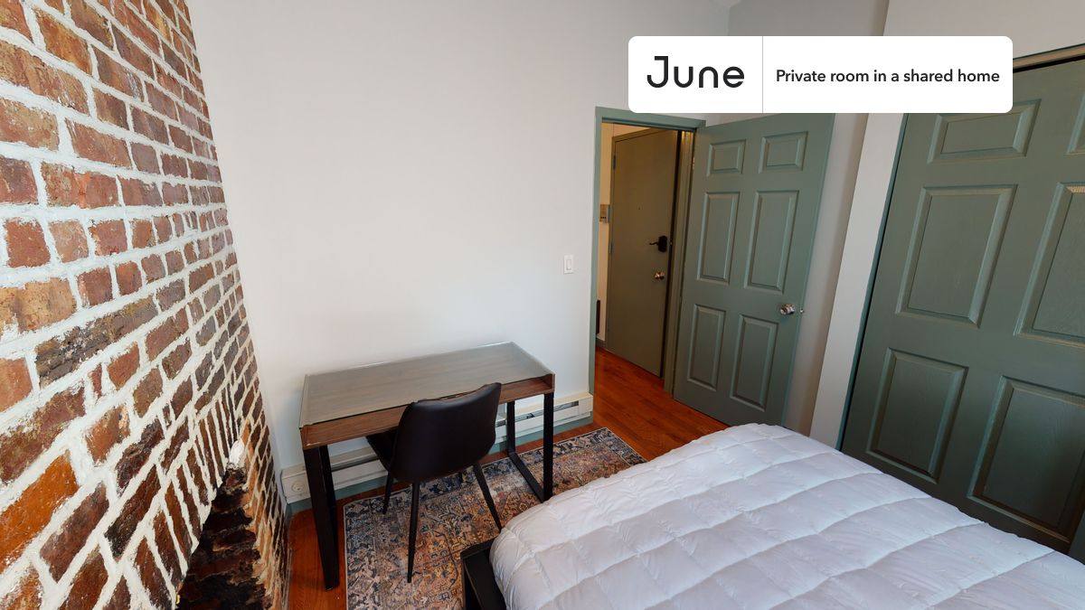 Apartment for rent at 2028 Second Ave, New York, NY 10029