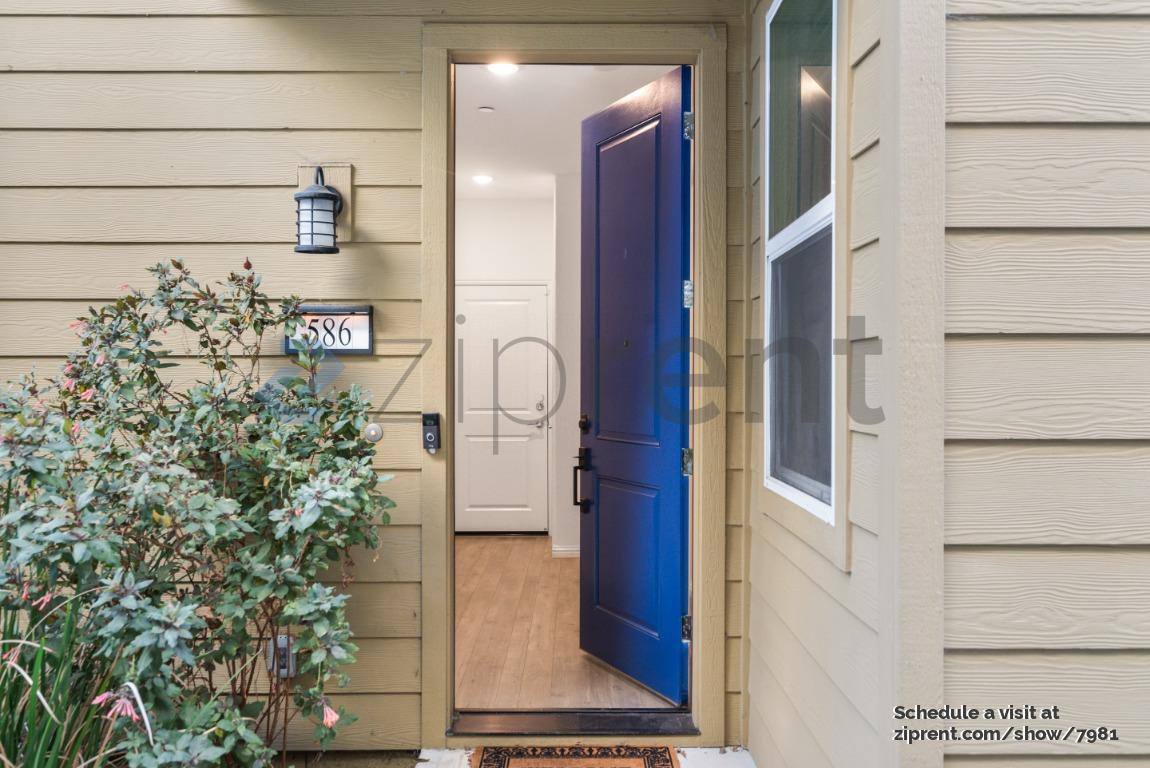 Townhouse for rent at 586 Jayne Court, San Jose, CA 95133