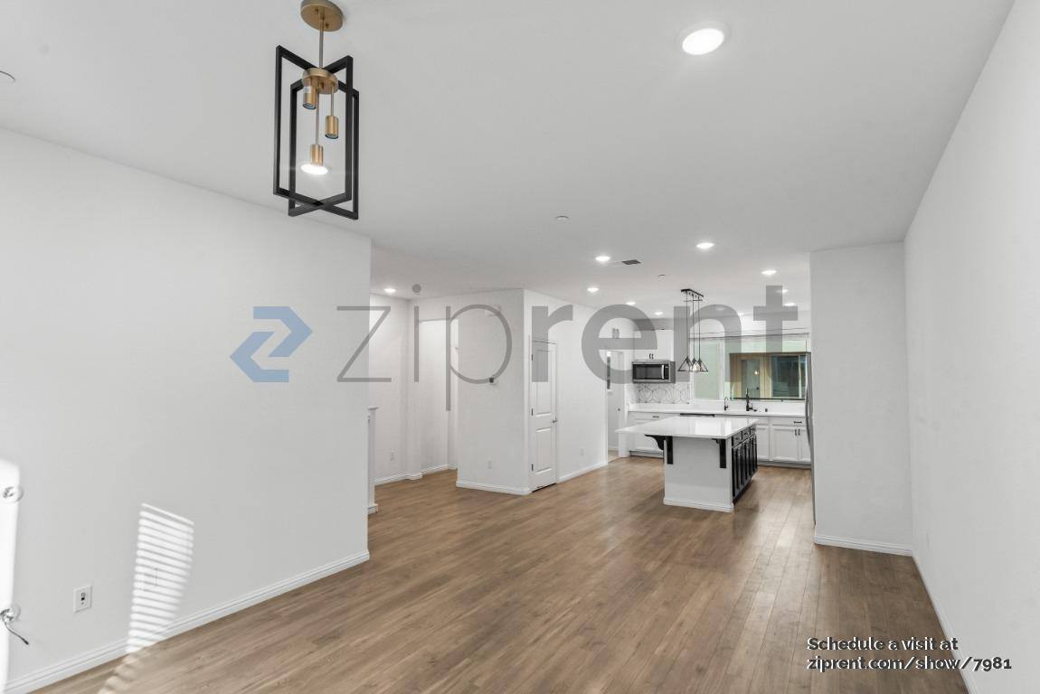 Townhouse for rent at 586 Jayne Court, San Jose, CA 95133
