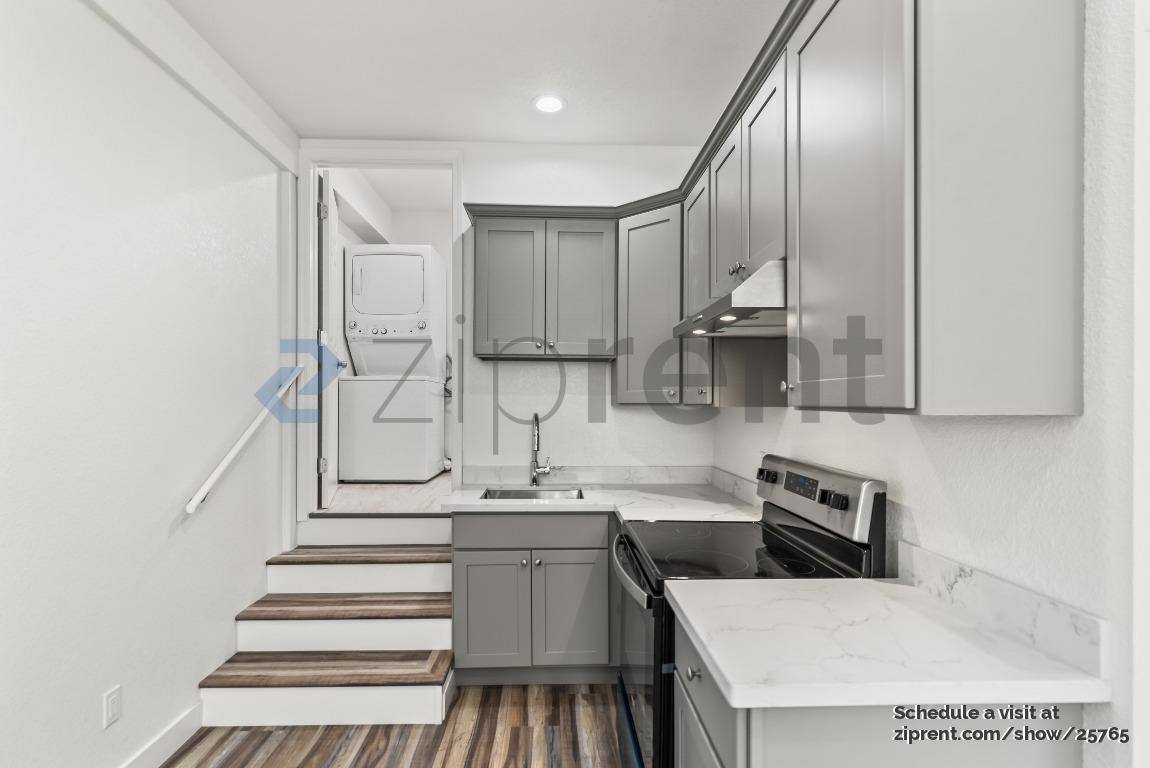 Apartment for rent at 10806 Hubbard Way #B, San Jose, CA 95127