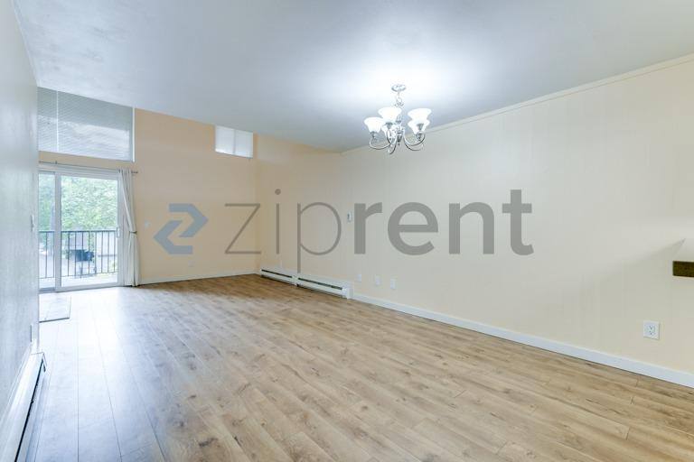 Townhouse for rent at 13759 NE 69th St #668, Redmond, WA 98052