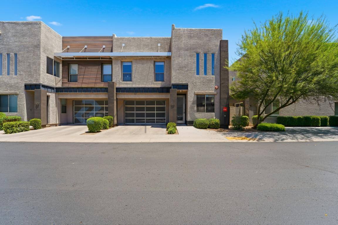 Townhouse for rent at 2315 E Pinchot Ave #128, Phoenix, AZ 85016
