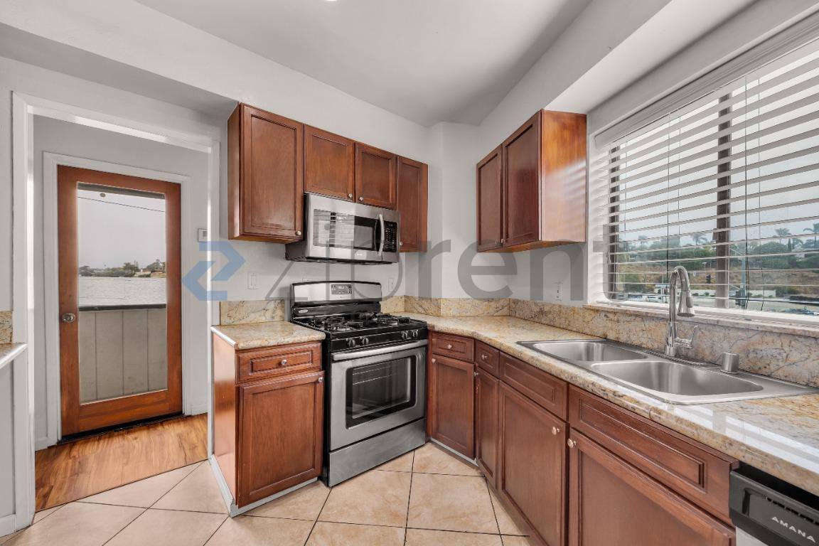 House for rent at 4239 Massachusetts Ave, La Mesa, CA 91941