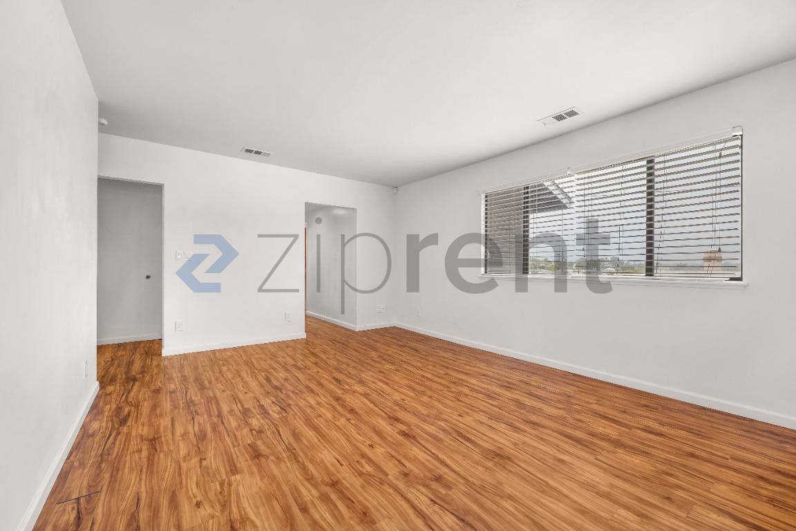 House for rent at 4239 Massachusetts Ave, La Mesa, CA 91941
