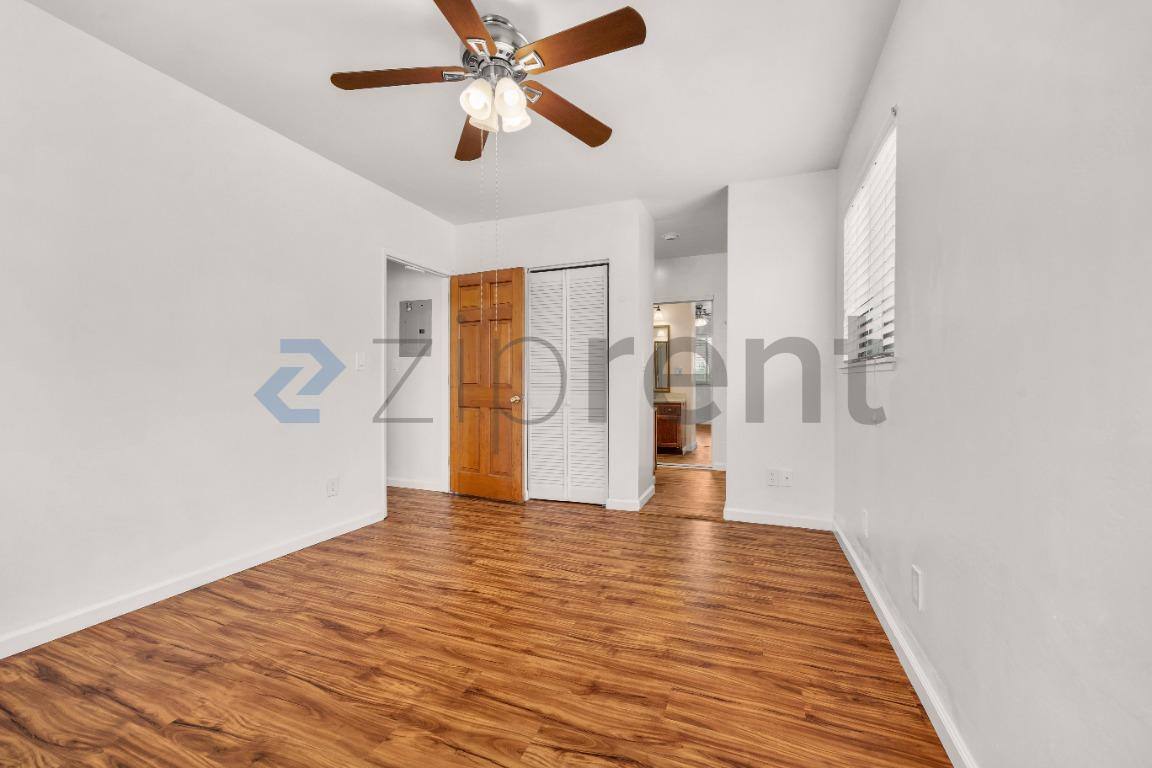 House for rent at 4239 Massachusetts Ave, La Mesa, CA 91941