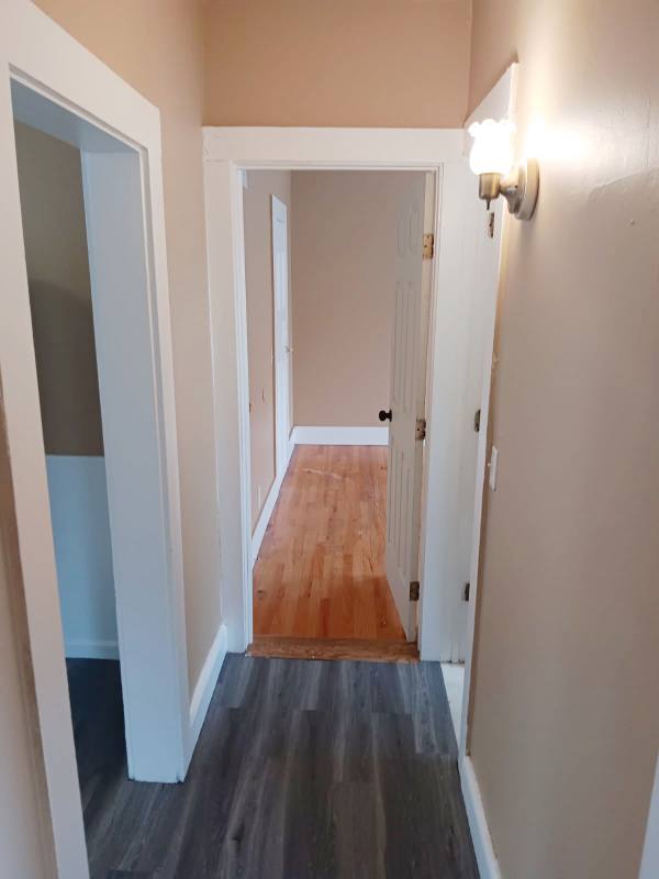 Apartment for rent at 94 Glen St - 3rd Floor, New Britain, CT 06051