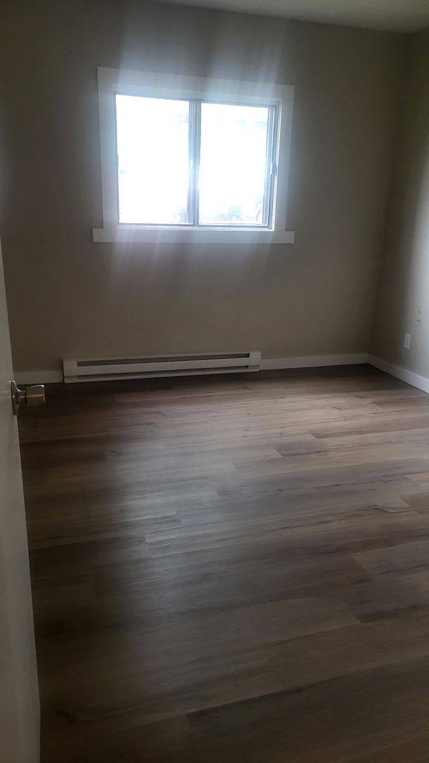 Apartment for rent at 512 E 18th St, Carroll, IA 51401