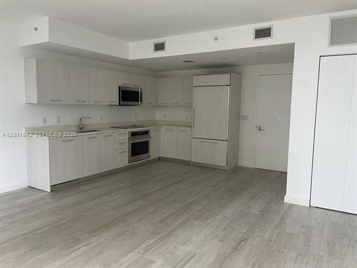 Apartment for rent at 55 SW 9th St, Miami, FL 33130