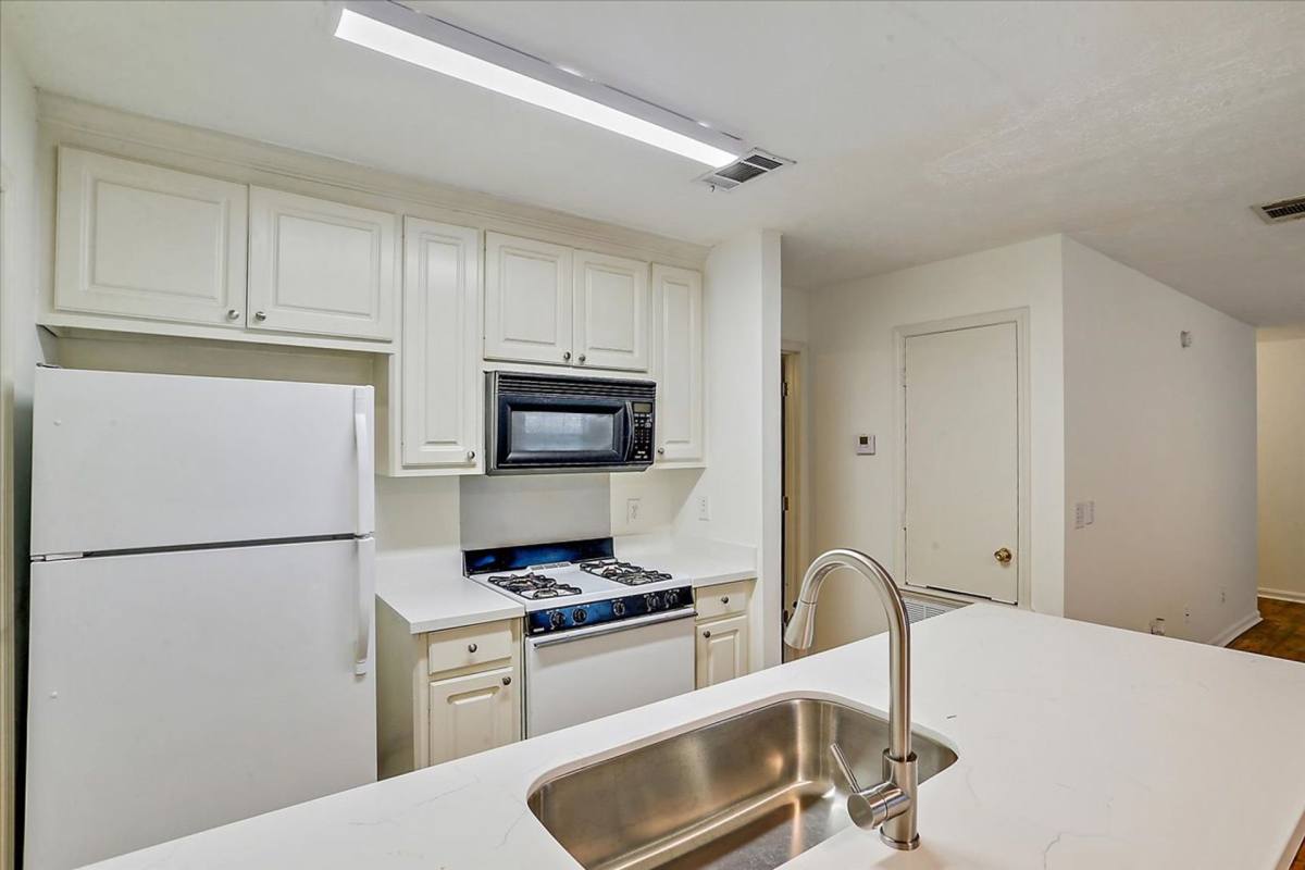 Townhouse for rent at 161 Vernon Jones Rd, Brandon, MS 39047