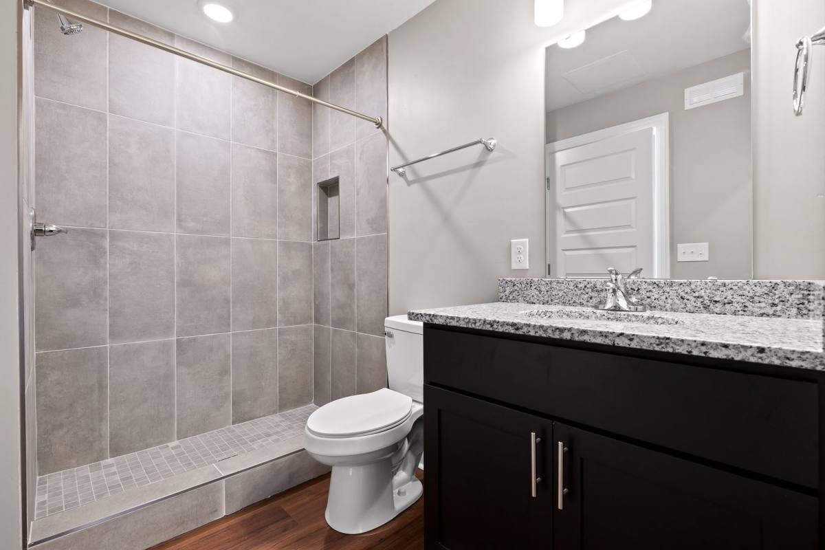 Apartment for rent at 621 E Martin Luther King Blvd, Chattanooga, TN 37403