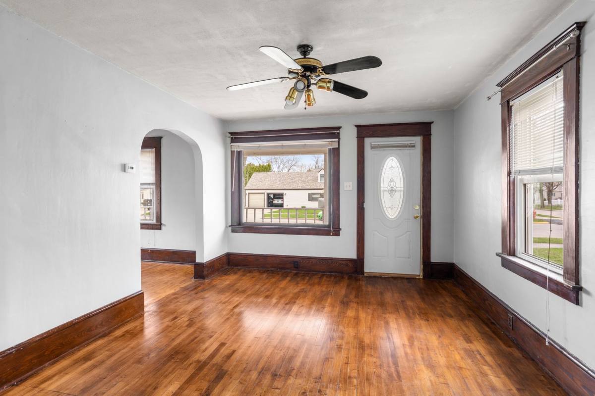 Apartment for rent at 615 E 3rd St, Kimberly, WI 54136