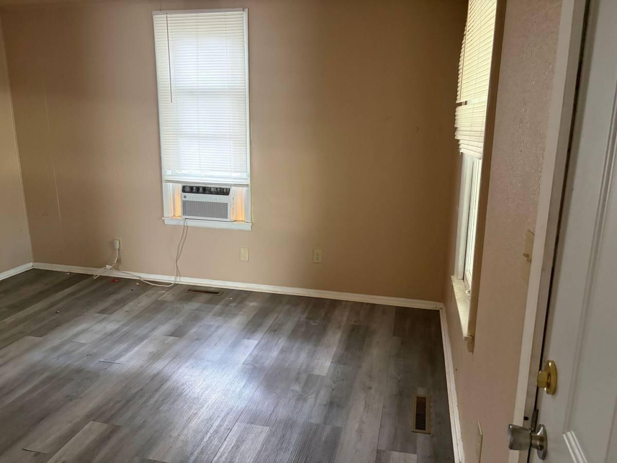 House for rent at 2126 N Main Ave, Springfield, MO 65803