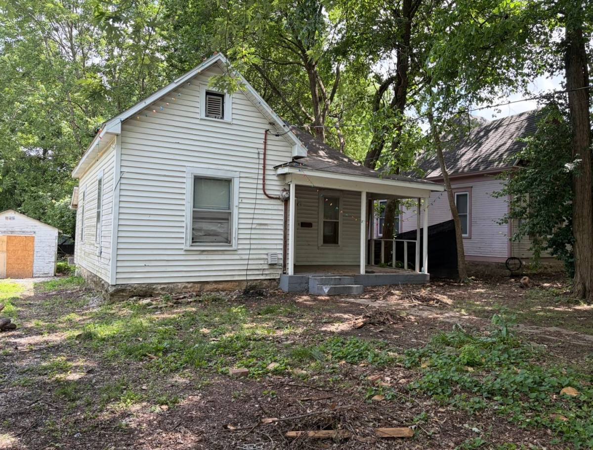 House for rent at 2126 N Main Ave, Springfield, MO 65803